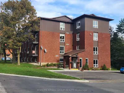 14 Charlotte Place 14, Brockville, On K6v 6t4