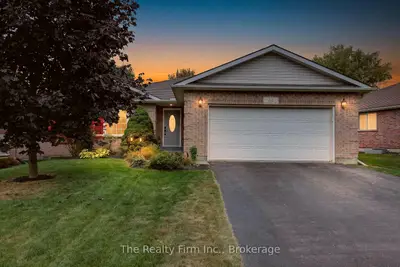 22 Mccreery Road, Ingersoll, On N5c 4g1
