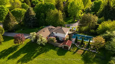 23 Mckibbon Avenue, Amaranth, On L9w 5m2