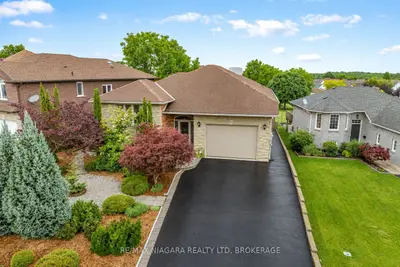 31 HILLCREST Road, Port Colborne, ON L3K 6B4