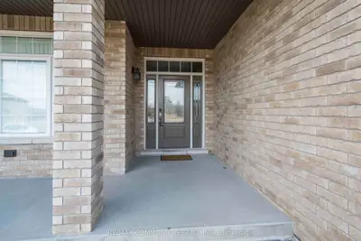 19 Bevan Drive Main, Belleville, On K8n 0h3