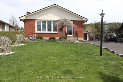 77 Culver Crescent, London East, On N5v 3g3