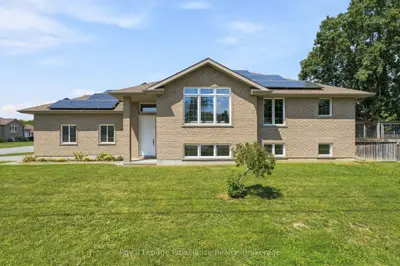 63 Freedom Crescent, Quinte West, On K8v 0c2