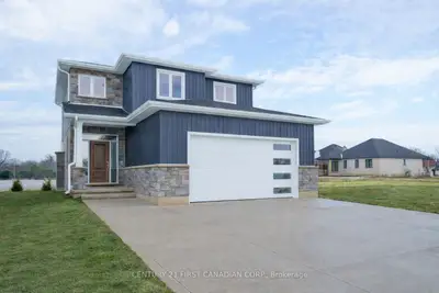 115 Atkinson Street, North Middlesex, On N0m 1a0