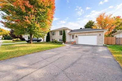 31 Cockcroft Crescent, Deep River, On K0j 1p0