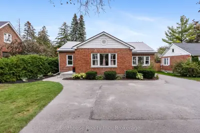 14 Angeline Street S, Kawartha Lakes, On K9v 3k8