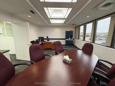 30 Concourse Gate 205, Cityview - Parkwoods Hills - Rideau Shore, On K2e 7v7