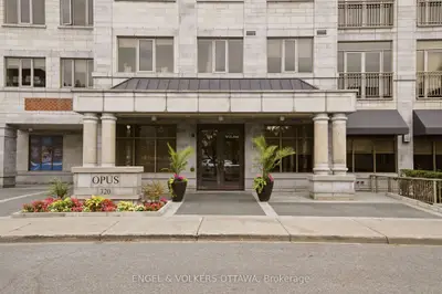 320 Mcleod Street 312, Ottawa Centre, On K2p 1a3