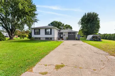 4505 Susan Drive, Elizabethtown-kitley, On K6t 1a3