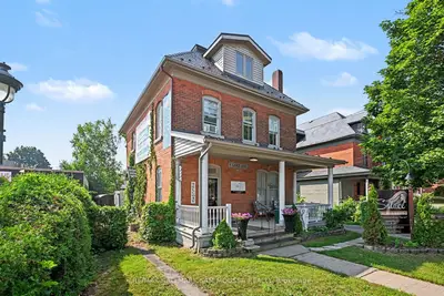 6 Lake Avenue W, Carleton Place, On K7c 1l2