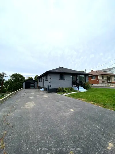 69 Clarke Street N, Woodstock, On N4s 7m4