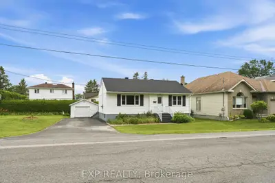1613 Queensdale Avenue, Blossom Park - Airport And Area, On K1t 1j4