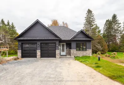 41 Queen Street, Sundridge, On P0a 1z0