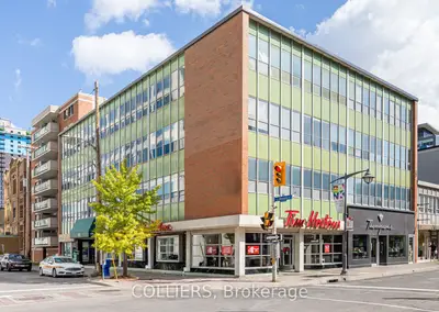 176 Gloucester Street 200, Ottawa Centre, On K2p 1w7