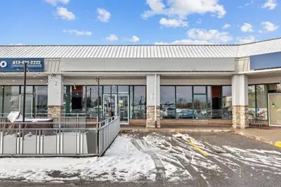 2150 Robertson Rd Road S, Bells Corners And South To Fallowfield, On K2h 9s1