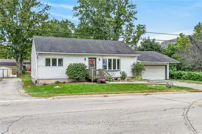 28 Nelles Street E, Haldimand, On N0a 1r0