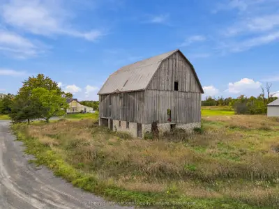 71 Bell Road, Prince Edward County, On K0k 1t0