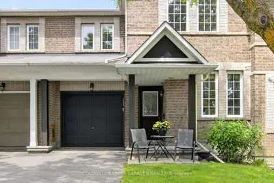 7 Barnstone Drive, Barrhaven, On K2g 6x2