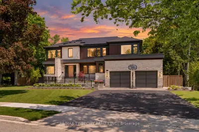 26 Golfview Place, Kitchener, On N2m 2y2