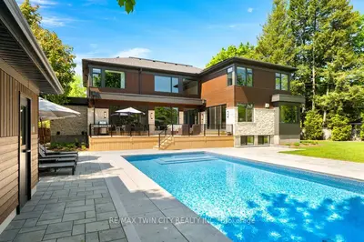 26 Golfview Place, Kitchener, On N2m 2y2