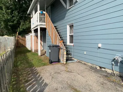 223-225 Higginson Street, Hawkesbury, On K6a 1g6