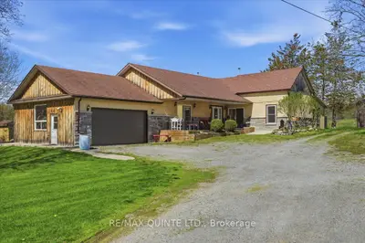 1686 County Road 13, Prince Edward County, On K0k 2p0
