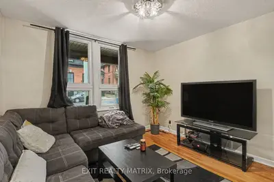 511 Cooper Street 1, Ottawa Centre, On K1r 5j1