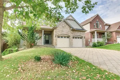 322 Chambers Place, London North, On N5x 4h4