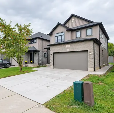 1121 Medway Park Drive, London North, On N6g 0g1