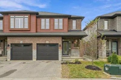 8 Rouley Lane, Hamilton, On L9g 0g5