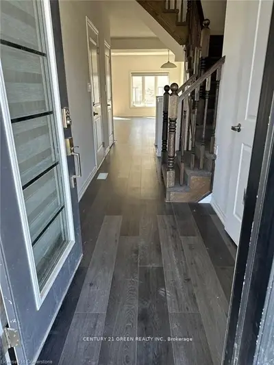 53 June Callwood Way, Brantford, On N3t 0v2