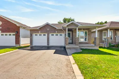 1097 Crossfield Avenue, Kingston, On K7p 0g7