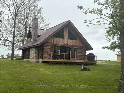 3 Upper Mohawk Point, Haldimand, On N0a 1k0