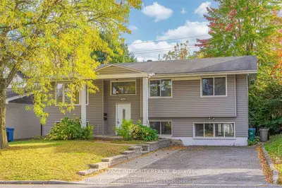 1896 Featherston Drive B, Alta Vista And Area, On K1h 6p5