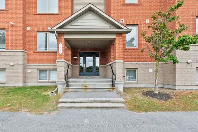 565 Stonefield Private 7, Barrhaven, On K2g 4r6