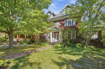 32 Wentworth Avenue, Cambridge, On N1s 1g6