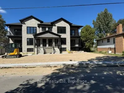 429 N Victoria Avenue N Main Floor, North Perth, On N4w 1t3
