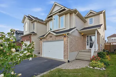15 Cannes Street, Kitchener, On N2r 1v9