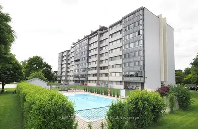 24 Midland Drive 507, Kitchener, On N2a 2a8