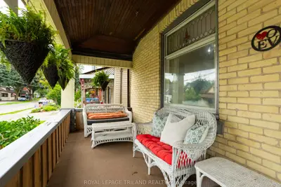 946 Dufferin Avenue, London East, On N5w 3k2