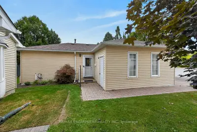 376 SILVERBIRCH Boulevard, Hamilton, ON L0R 1W0