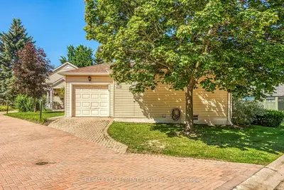 376 SILVERBIRCH Boulevard, Hamilton, ON L0R 1W0