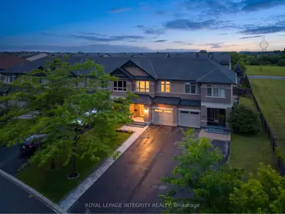 246 COOKS MILL Crescent, Blossom Park - Airport and Area, ON K1V 2N1