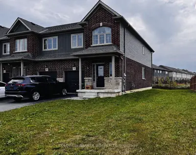 46 Zoe Lane, Hamilton, On L0r 1c0
