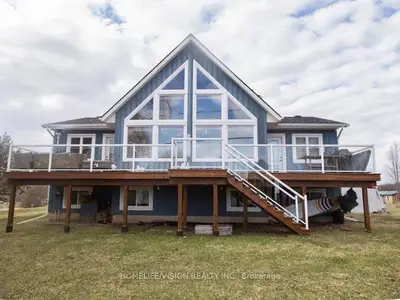 128 BAYVIEW Drive, Greater Napanee, ON K7R 3K8