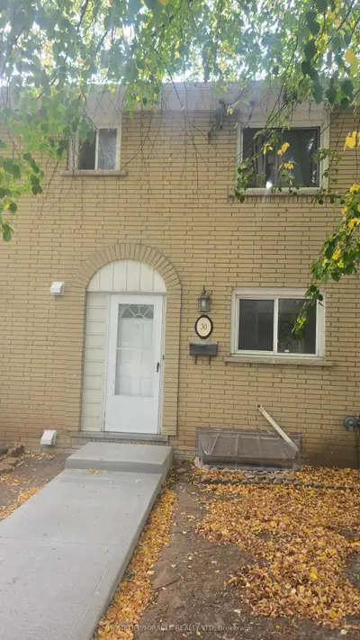 30 Jerome Crescent, Hamilton, On L8e 1k5