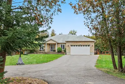 30 CANADIAN Drive, Stittsville - Munster - Richmond, ON K0A 1B0