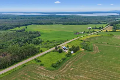 000 Lookout Road, Whitewater Region, On K0j 2l0