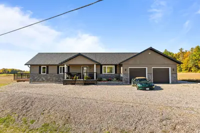 1016 Castleford Road, Horton, On K7v 3z8