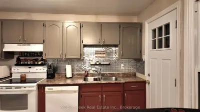 30 St Charles Place 30, Huron East, On N0m 1l0